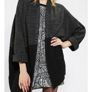 Urban Outfitters Size Medium Color Block Open Cardigan Slouchy